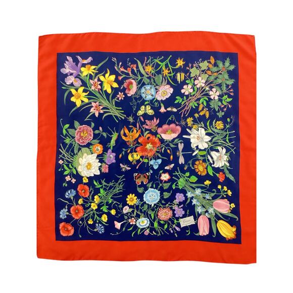 Vintage Gucci Scarf Women’s One Size 100% Silk Square Shape Floral/ Garden Motif - Picture 2 of 7